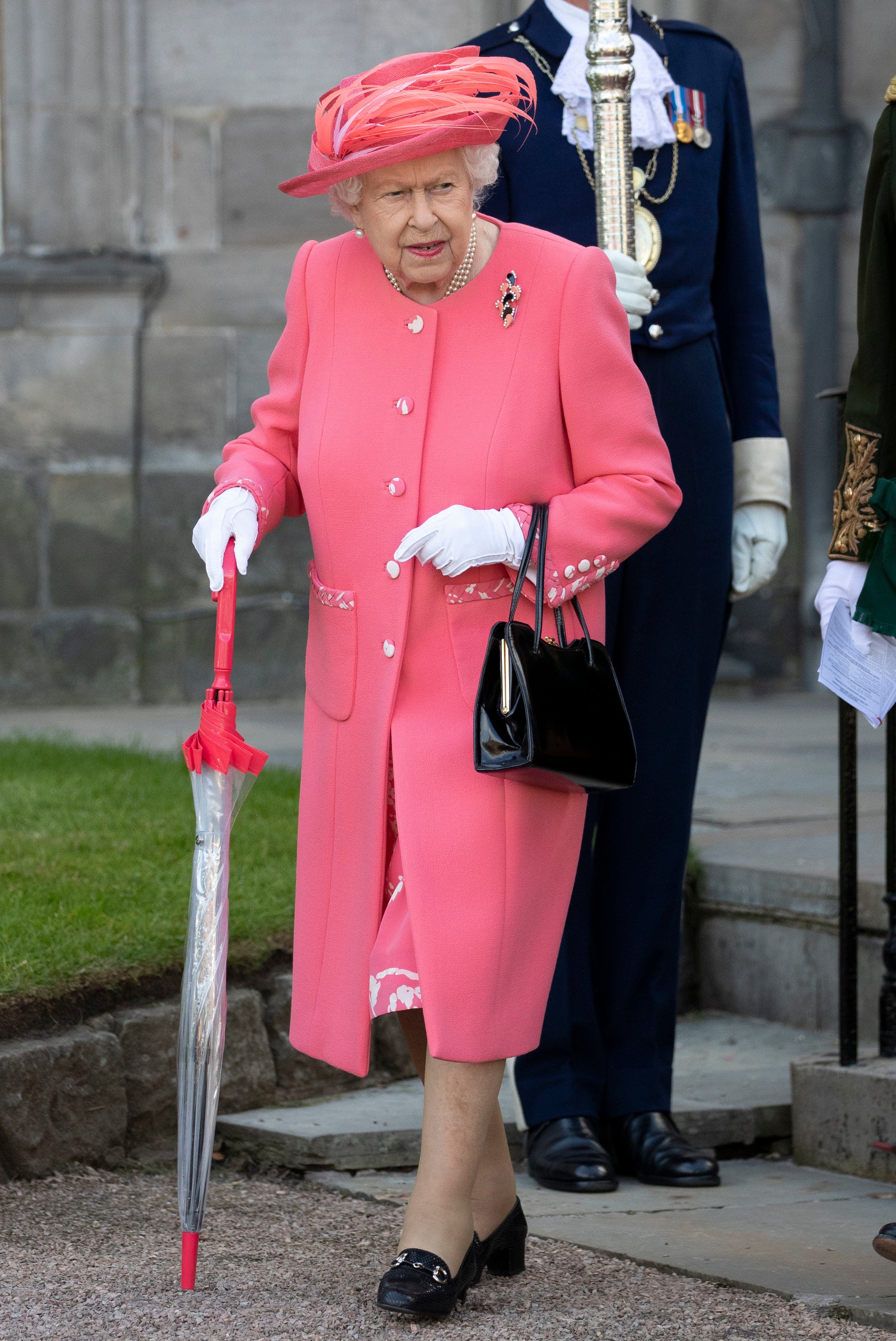 Isabel II, la reina arco iris