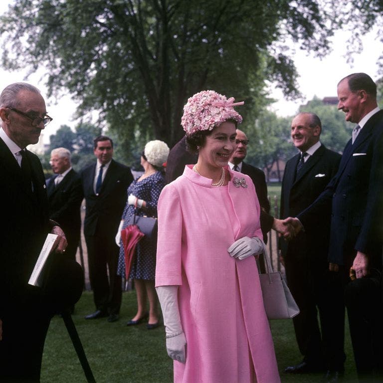 Isabel II