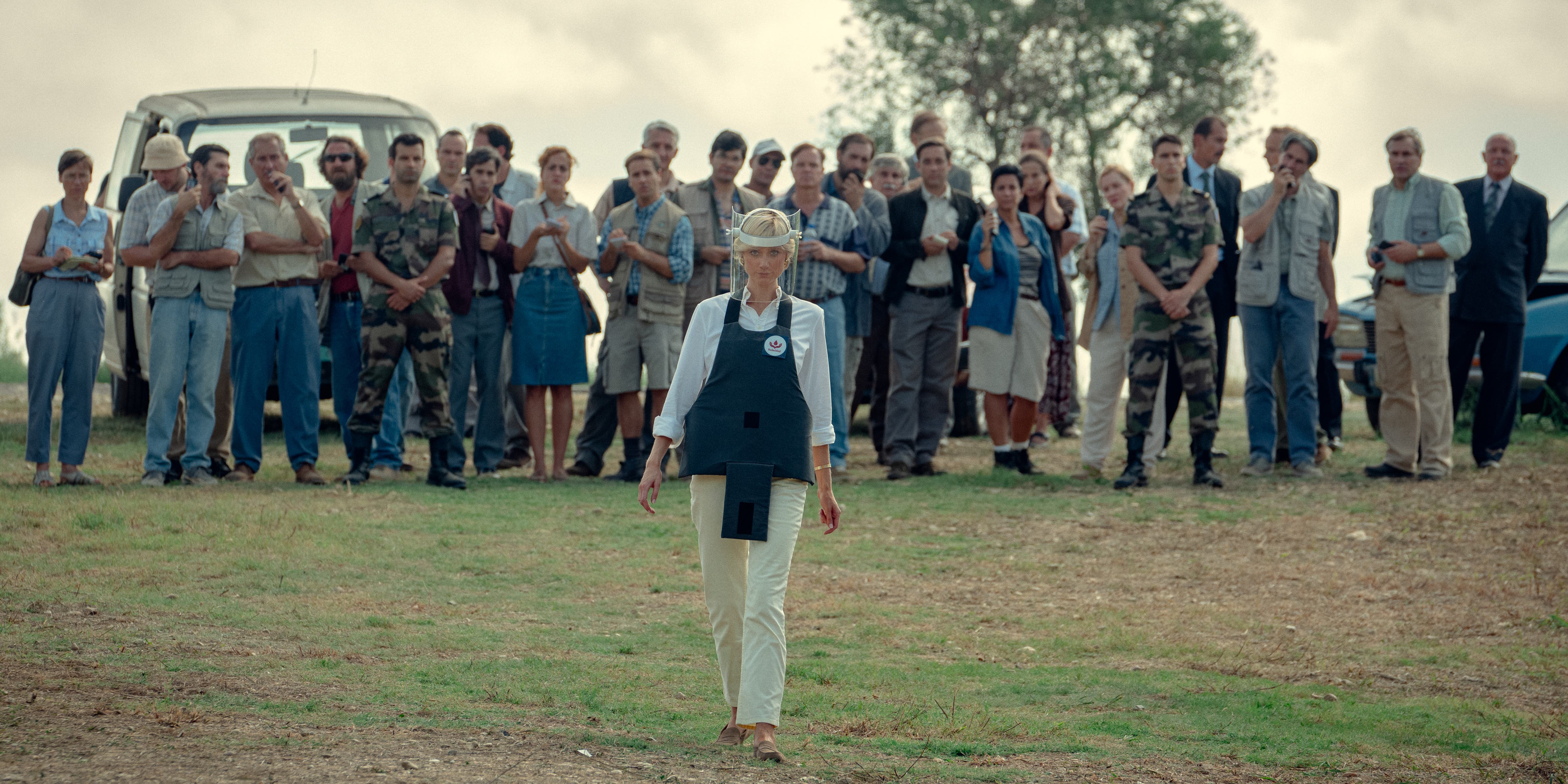 thecrown_season6_firstlook20.jpg