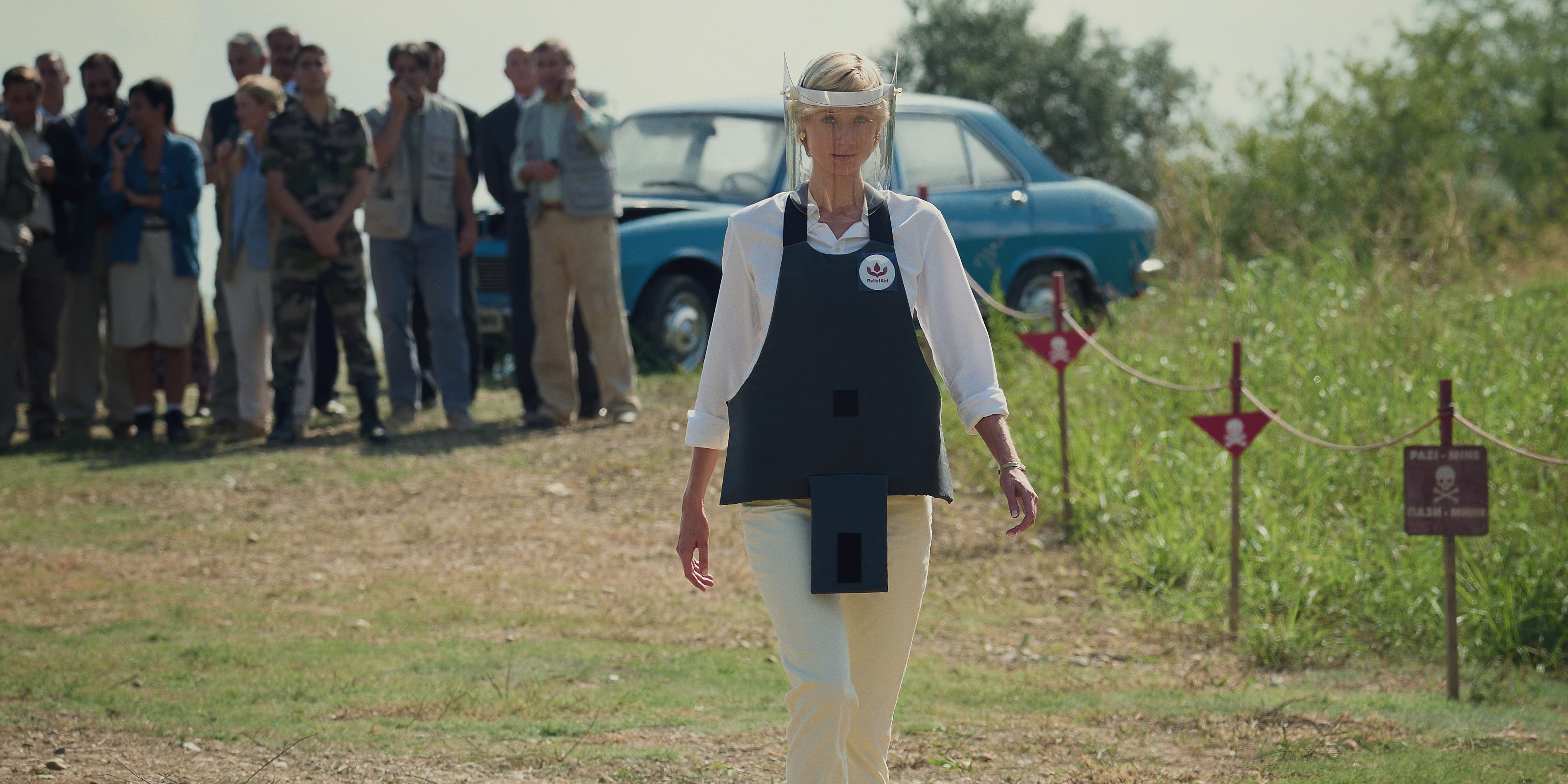 thecrown_season6_image57.jpg
