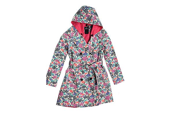 Floreado con capucha desmontable (Seco, $1550)