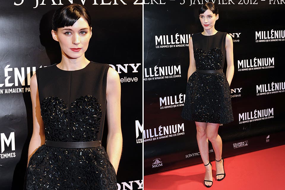 Rooney Mara, la actriz de la saga Millenium, eligió un vestidito negro, muy femenino, de Louis Vuitton