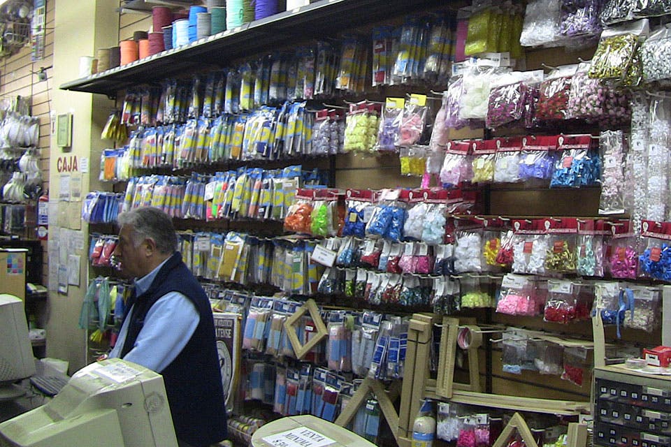 El local está ubicado sobre Lavalle, en pleno Once