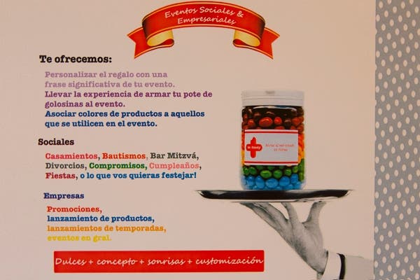 Esta marca simula ser una farmacia y los caramelos funcionan como "medicamentos"