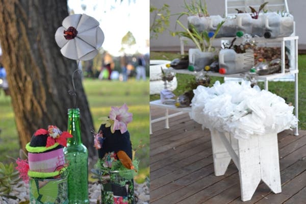 Di Fabio demuestra que lo sustentable no es sinónimo de desprolijidad, todos sus objetos tiene criterio estético, como estos encantadores floreros y este banquito artesanal, decorado con bolsas plásticas