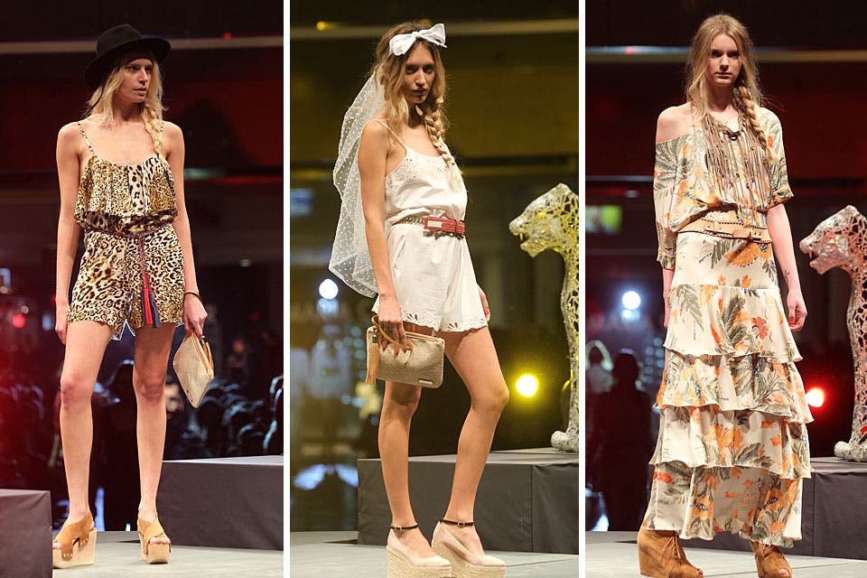 Propuestas estampadas y en crudo; todas combinadas con sandalidas y zapatos con plataformas