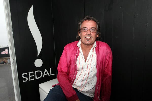 Benito Fernández mostró unos modelos muy coloridos, ideales para el verano