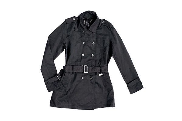 Clásico con doble abotonadura (47 Street, $899)