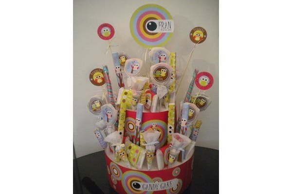 Esta marca crea souvenirs personalizados de golosinas