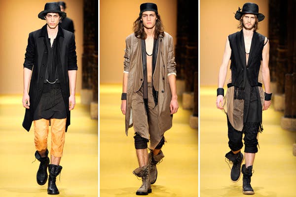 ¿Y si nos cruzamos a un chico vestido con estas prendas de Ann Demeulemeester en un bar?