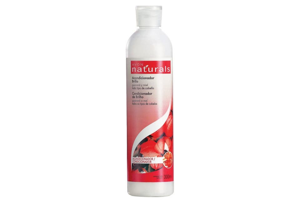Enriquecido con extractos de guaraná y miel, ayuda a lucir el cabello brillante y con un aspecto saludable y fácil de peinar. Ayuda a controlar el frizz (Avon Naturals, $54,99)