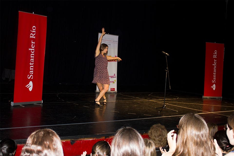 Dalia entró en escena y estallo la sala