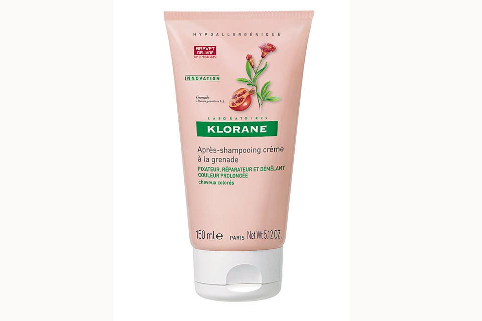 Crema acondicionadora al extracto de granada de Klorane (150 ml, $47,50)