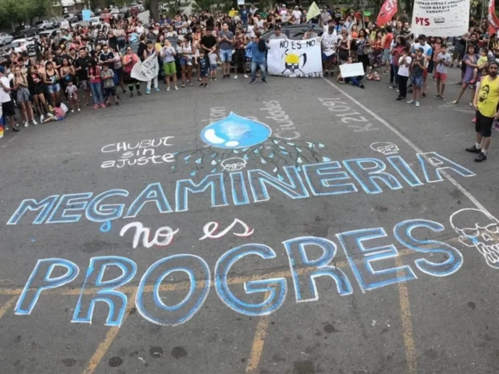 Protesta contra megaminería en Chubut