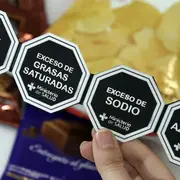 Entra en vigencia la ley de Etiquetado Frontal