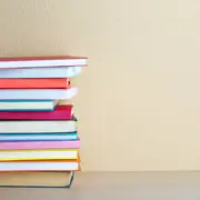 Cuáles son las novedades literarias de agosto 2022.