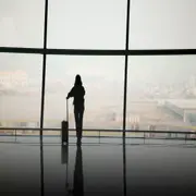 El lado B de emigrar.