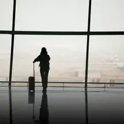 El lado B de emigrar.