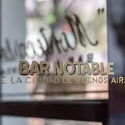 Café y despensa Montecarlo es uno de los bares notables de Palermo.