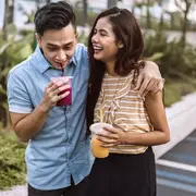 Un estudio reveló que 1 de cada 3 usuarios de una app de citas optan por encuentros "cero alcohol"