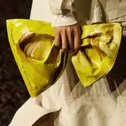 El bolso de papas fritas de Balenciaga.