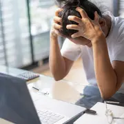 Qué es el burnout y qué hacer para evitarlo.