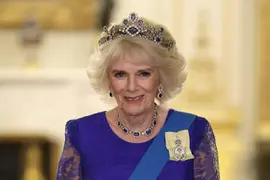 Cómo es el rol de las damas de honor que Camilla quiere eliminar.