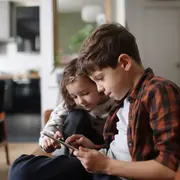 Consumos online: ¿qué comportamientos tienen los chicos?