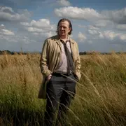 Gary Oldman habla sobre el rumor de que se retira de la actuación.