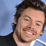 Harry Styles fue una de las personalidades que el artista turco retrató.