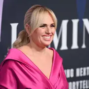 Rebel Wilson se convirtió en madre de su primera hija, Royce Lillian.