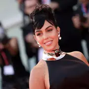 Georgina Rodríguez ,la esposa de CR7, publicó unas fotos en su cuenta de instagram del interior de la casa en la que vive en Arabia Saudita.