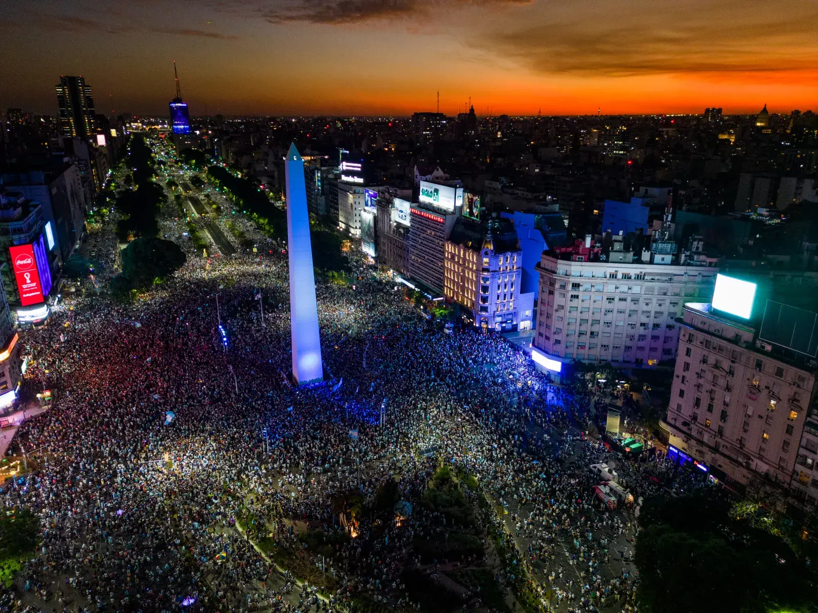 Los festejos en el Obelisco después de que la Selección ganara la Copa del Mundo.