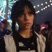 Merlina, el personaje interpretado por Jenna Ortega.