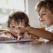 ¿Hay que poner límites al acceso de los chicos a la tecnología?