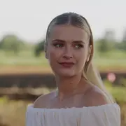 Paso a paso para que puedas hacer el peinado de Camille.