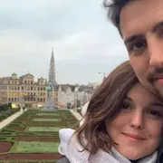 Juliana y Thomas en Bruselas, Bélgica.