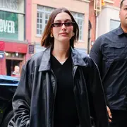 Hailey Bieber se sumó a la movida de los no-pants.