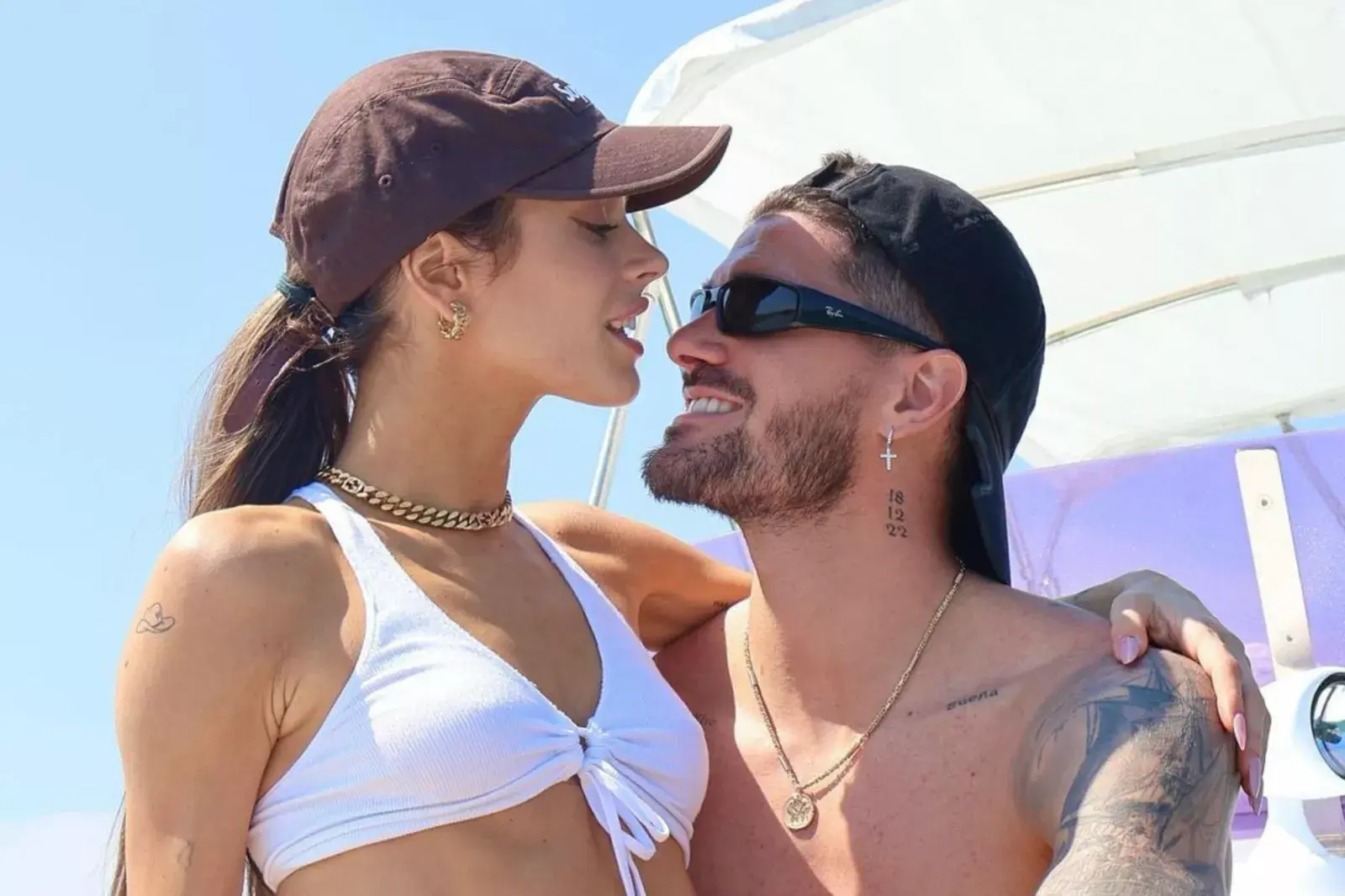 El tierno posteo que le dedicó Rodrigo de Paul a Tini Stoessel por su cumpleaños.