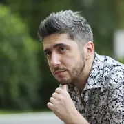 Jey Mammon fue denunciado por abuso sexual por su ex pareja, Lucas Benvenuto.