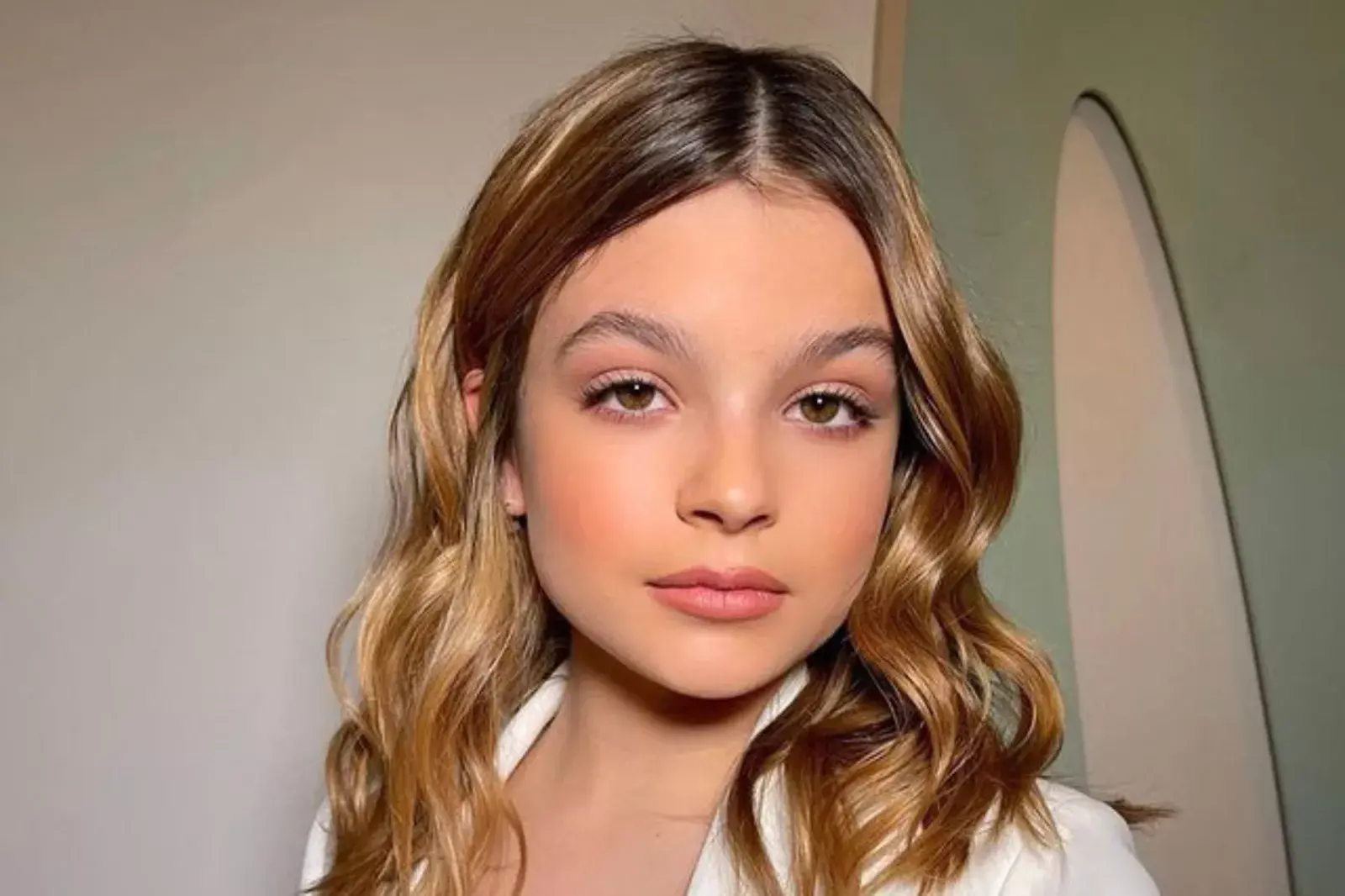 Muna: así fue su look metalizado que es tendencia 2023.