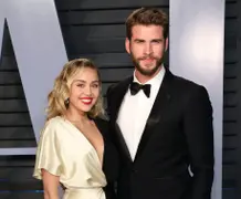 Miley Cyrus y Liam Hemsworth cuando eran pareja