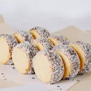 Cómo hacer los clásicos alfajores de maicena.