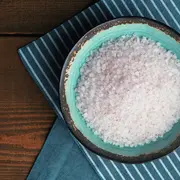 Rituales con sal para lograr protección y abundancia.