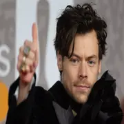 Este es el nombre falso que usa Harry Styles para pasar desapercibido.