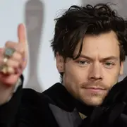 Este es el nombre falso que usa Harry Styles para pasar desapercibido.