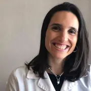 Agustina Murcho es nutricionista especializada en TCA: diariamente acompaña a sus pacientes tanto en consultorio como en su comunidad online