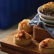 Tartín de coco y dulce de leche.