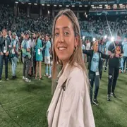 El incómodo momento de Sofi Martínez con el Coco Basile en la despedida de Riquelme: “Coco no sabía”.