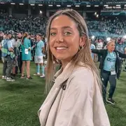 El incómodo momento de Sofi Martínez con el Coco Basile en la despedida de Riquelme: “Coco no sabía”.